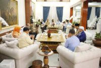 Khofifah Indar Parawansa resmi ditunjuk sebagai dewan pengarah sekaligus juru kampanye nasional (jurkamnas) untuk pemenangan Prabowo-Gibran. (Dok. Tim Media Prabowo-Gibran)