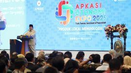 Presiden Prabowo Subianto mengingatkan para pejabat untuk selalu mengingat keluarga agar tidak tergoda melakukan tindakan korupsi. (Facebook.com @Prabowo Subianto)

