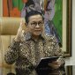 Pramono Anung di Balai Kota Jakarta menjabarkan rincian kerugian transportasi. (Instagram.com @pramonoanungw)